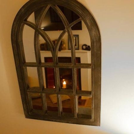 The Old Jail Apartment, 인버러레이 외부 사진